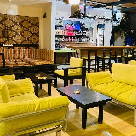 Hotel Doenmez ดาลยัน ภายนอก รูปภาพ