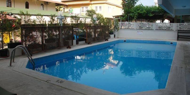 Hotel Doenmez ดาลยัน ภายนอก รูปภาพ